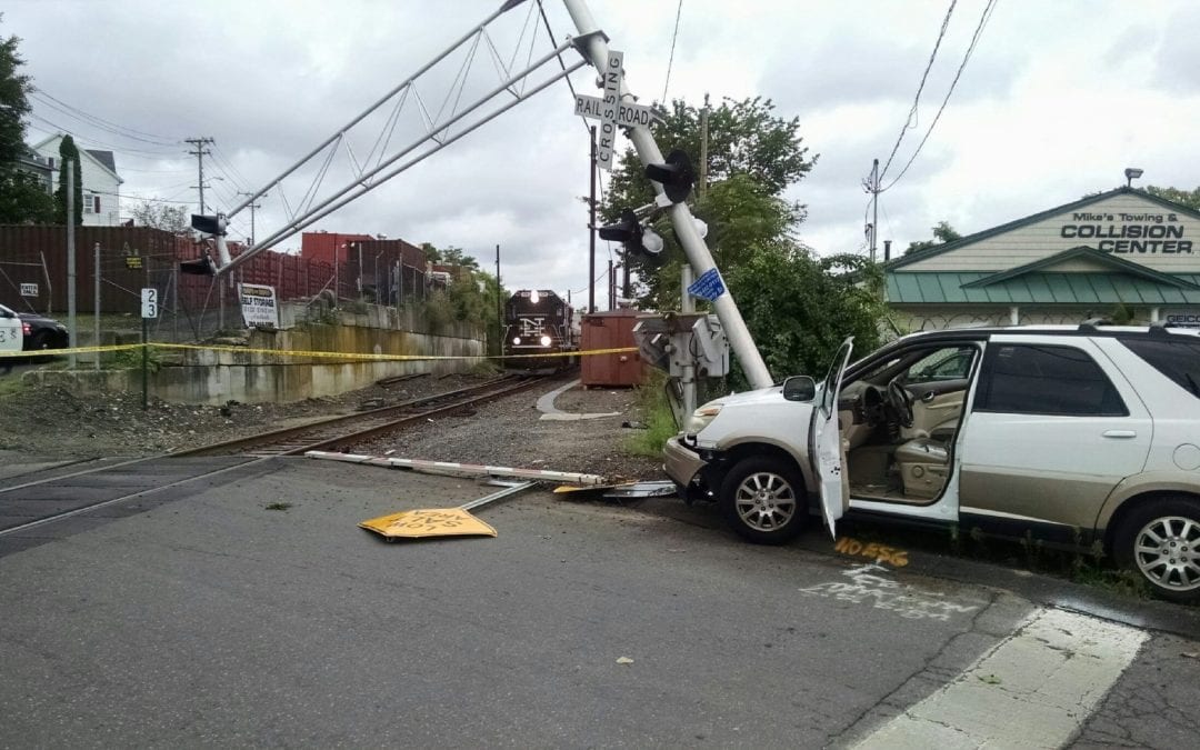 Woman dies after mattress hits her car